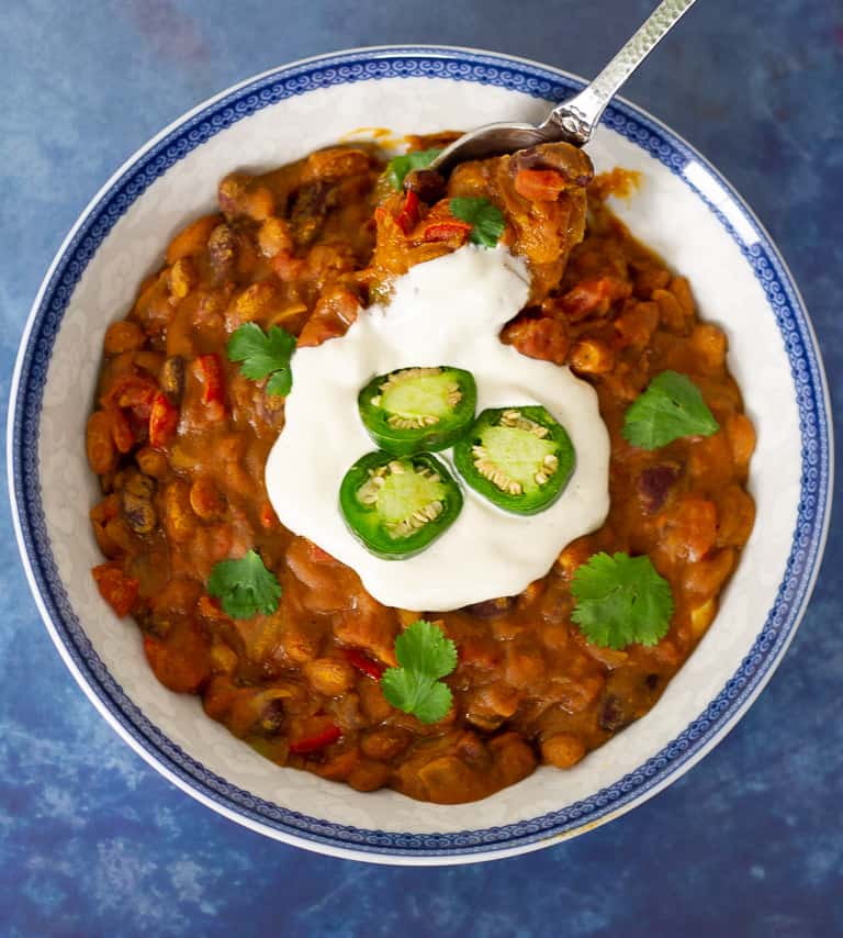 Simple Vegan Chili
