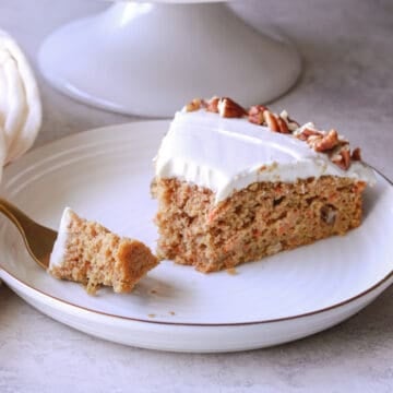 healthy carrot cake with oat flour
