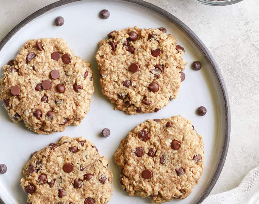 Healthy Chocolate Chip Oatmeal Cookies with Applesauce