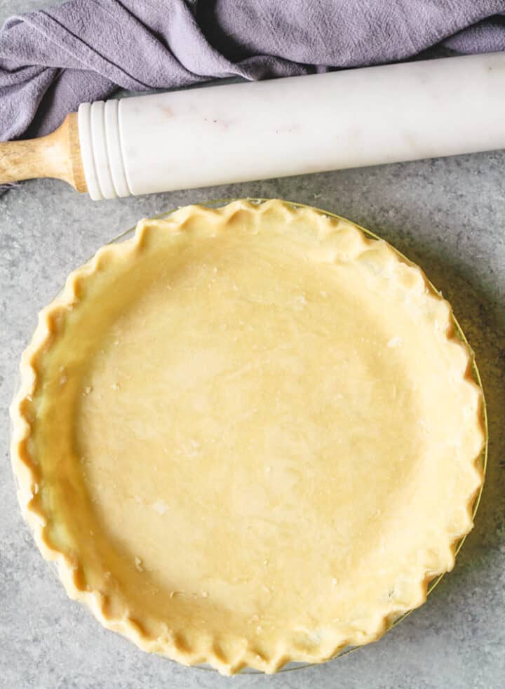 Canola Oil Pie Crust (3 Ingredients) - Dessert Done Light | Desserts ...