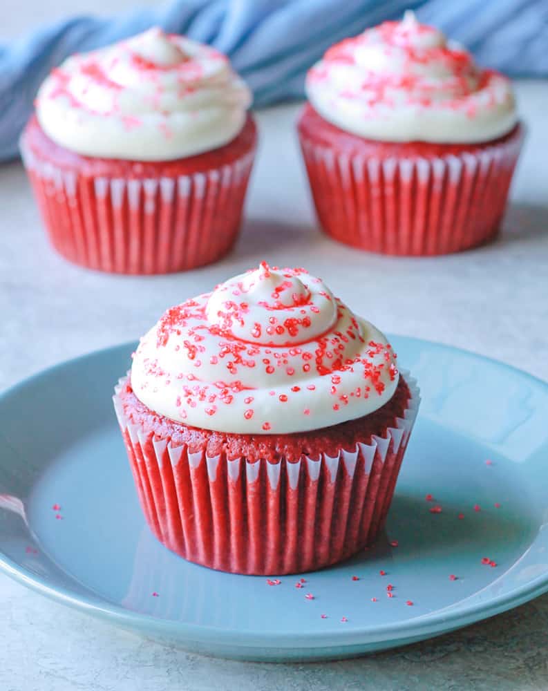 the best healthy red velvet cupcakes with light cream cheese frosting