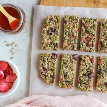 strawberry sunflower seed bars